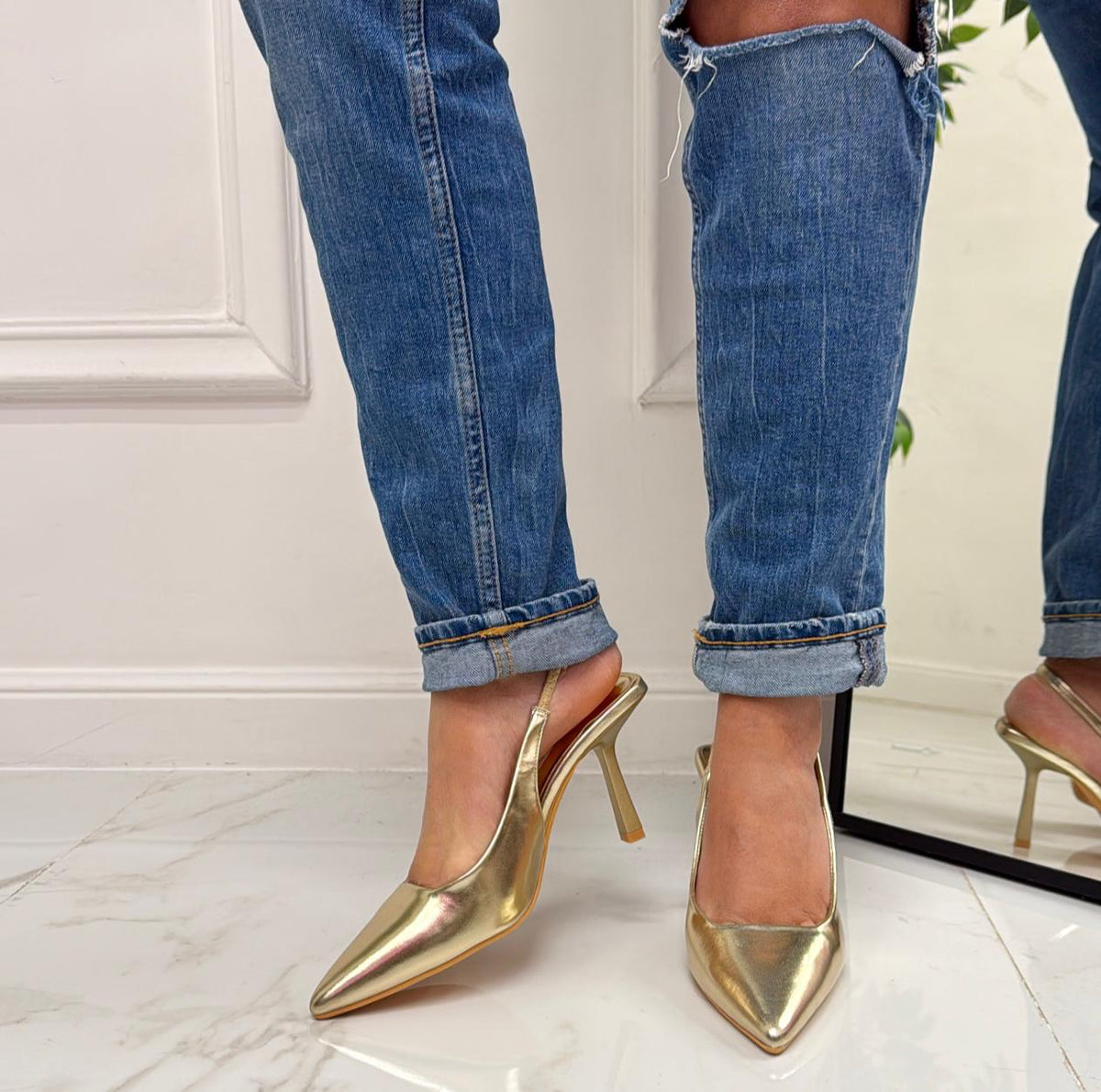 Deni Décolleté Donna Tacco Spillo Punta Oro