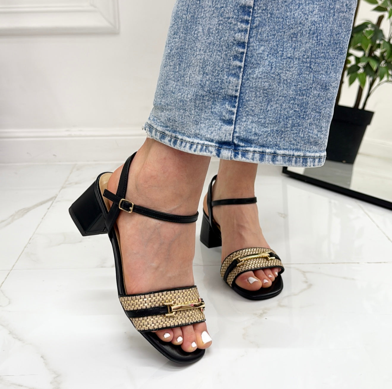 Mabel - Scarpa Donna Sandalo Tacco Quadrato Nero