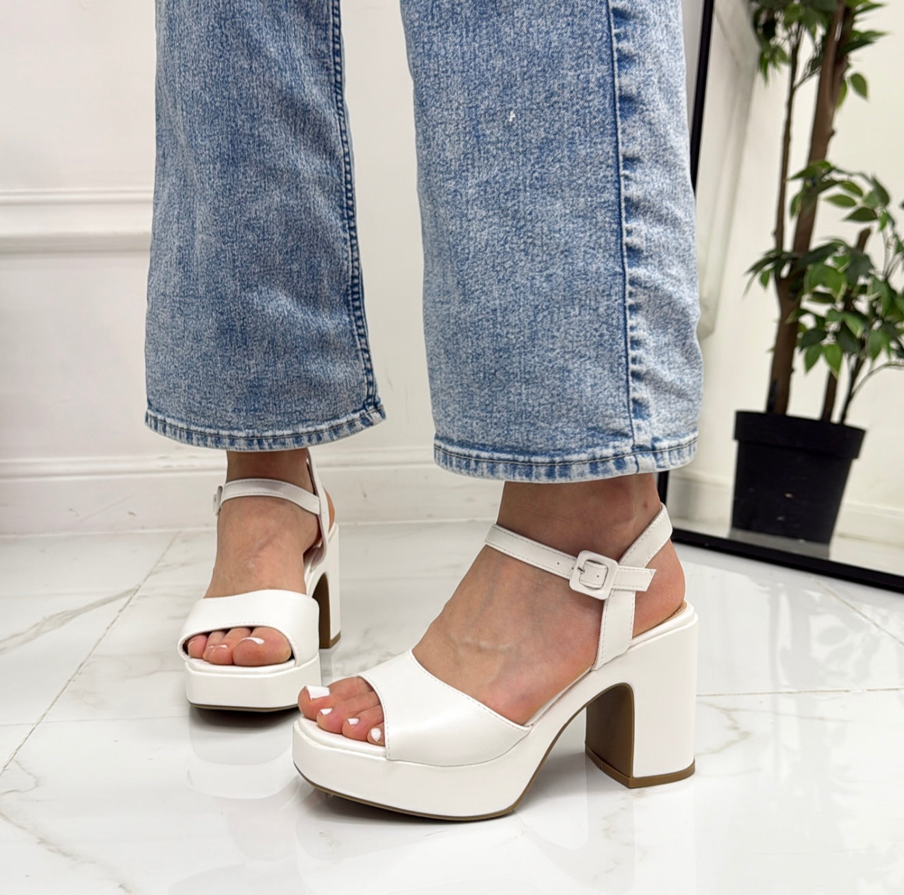 Nairi - Sandalo Donna Scarpa Tacco Bianco