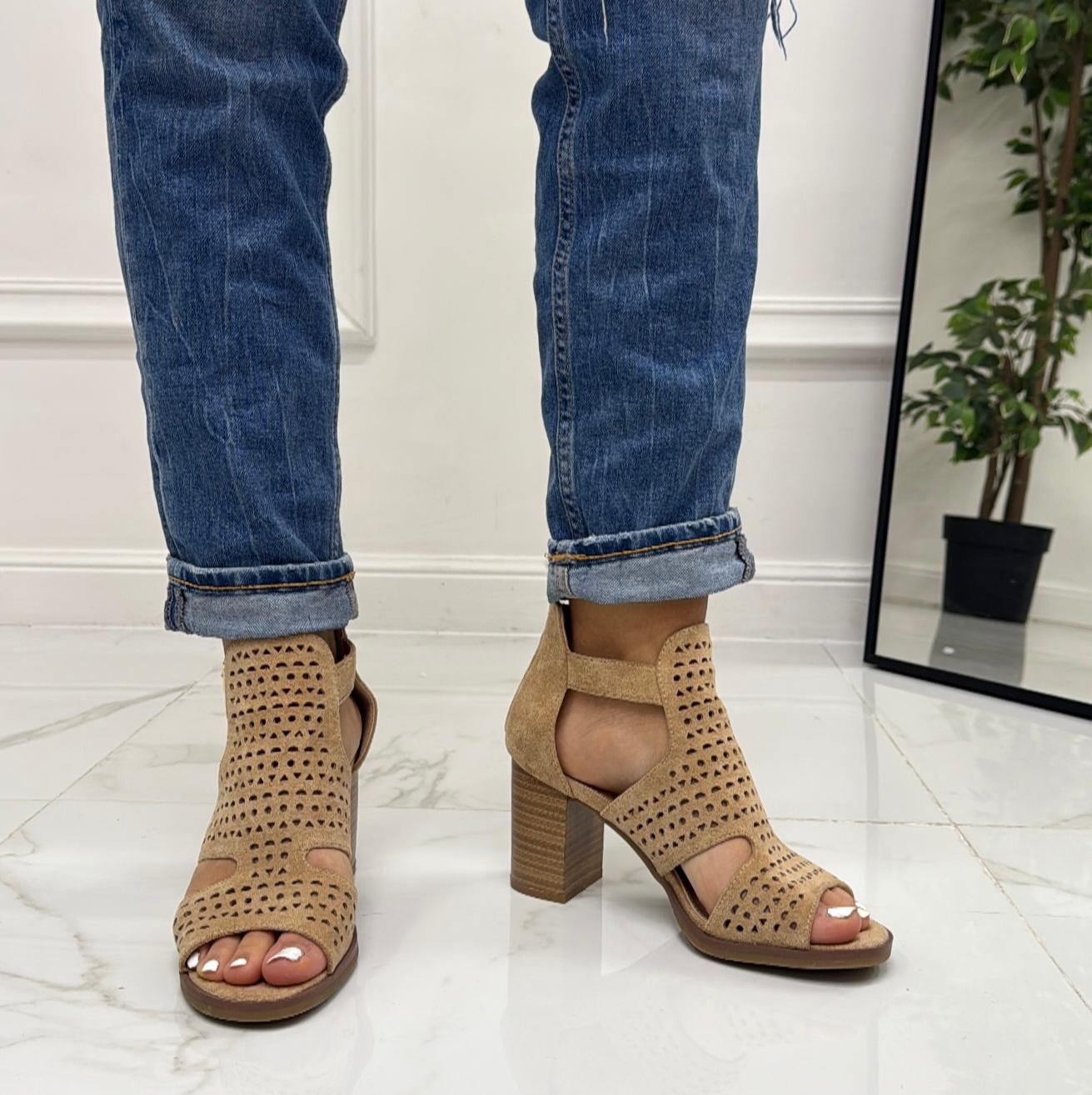 Sophie - Scarpa Donna Stivaletto Tacco Quadrato Beige