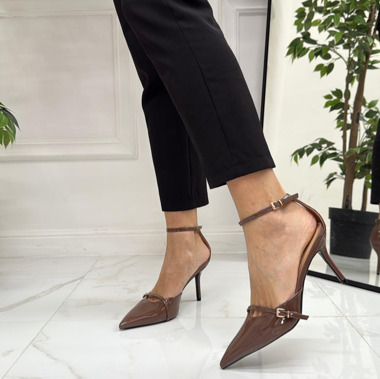 Penelope - Décolleté Donna Cinturino Tacco Spillo Basso Elegante Marrone
