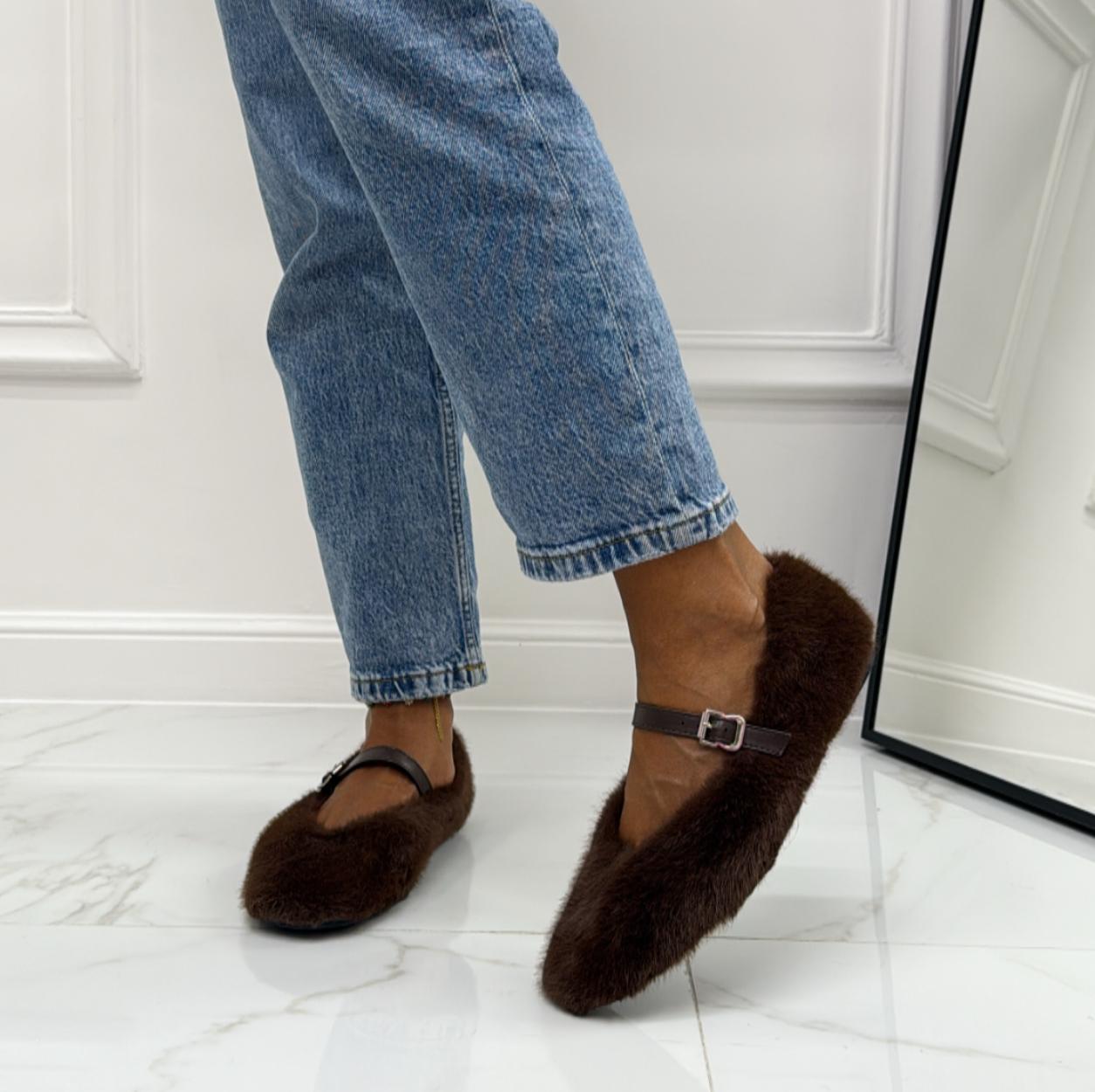Isabella - Scarpa Donna Ballerina Punta Traforata Marrone