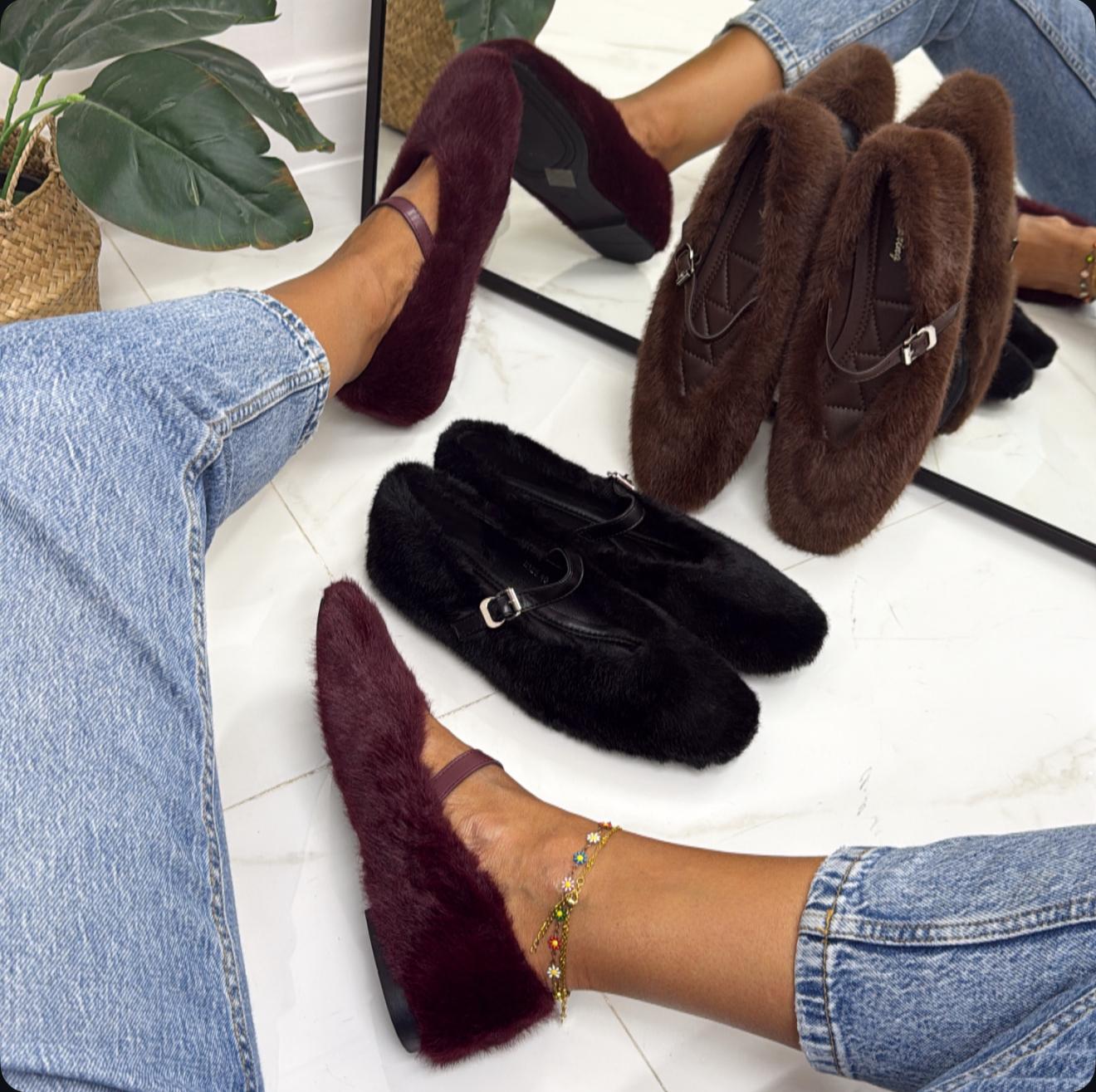 Isabella - Scarpa Donna Ballerina Punta Traforata Bordeaux