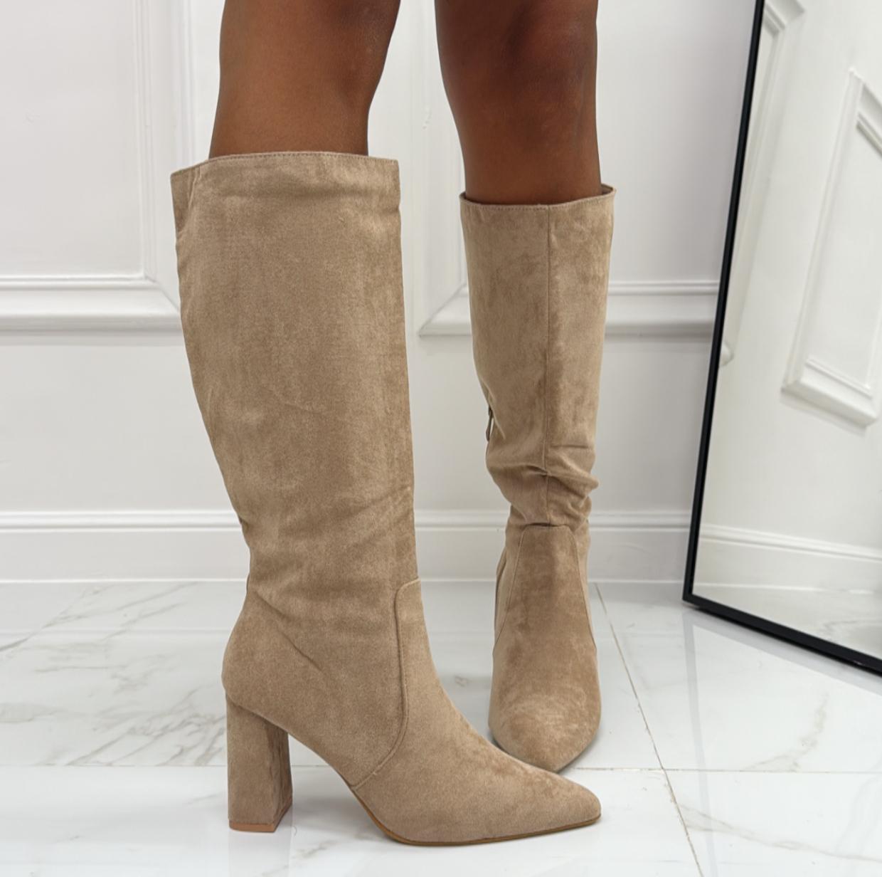 Maika - Stivali Donna Tacco Quadrato Alto Punta Beige