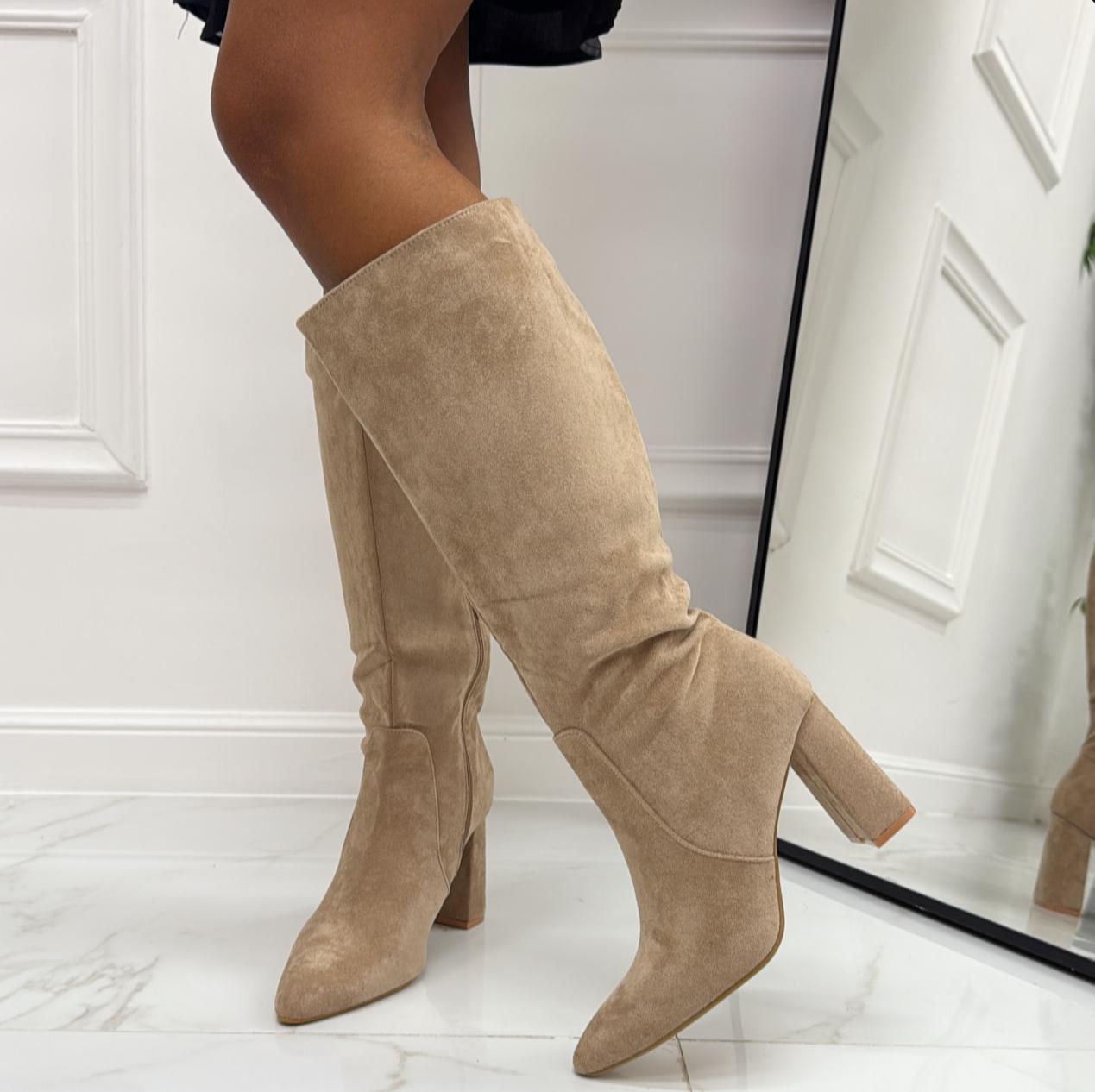 Maika - Stivali Donna Tacco Quadrato Alto Punta Beige