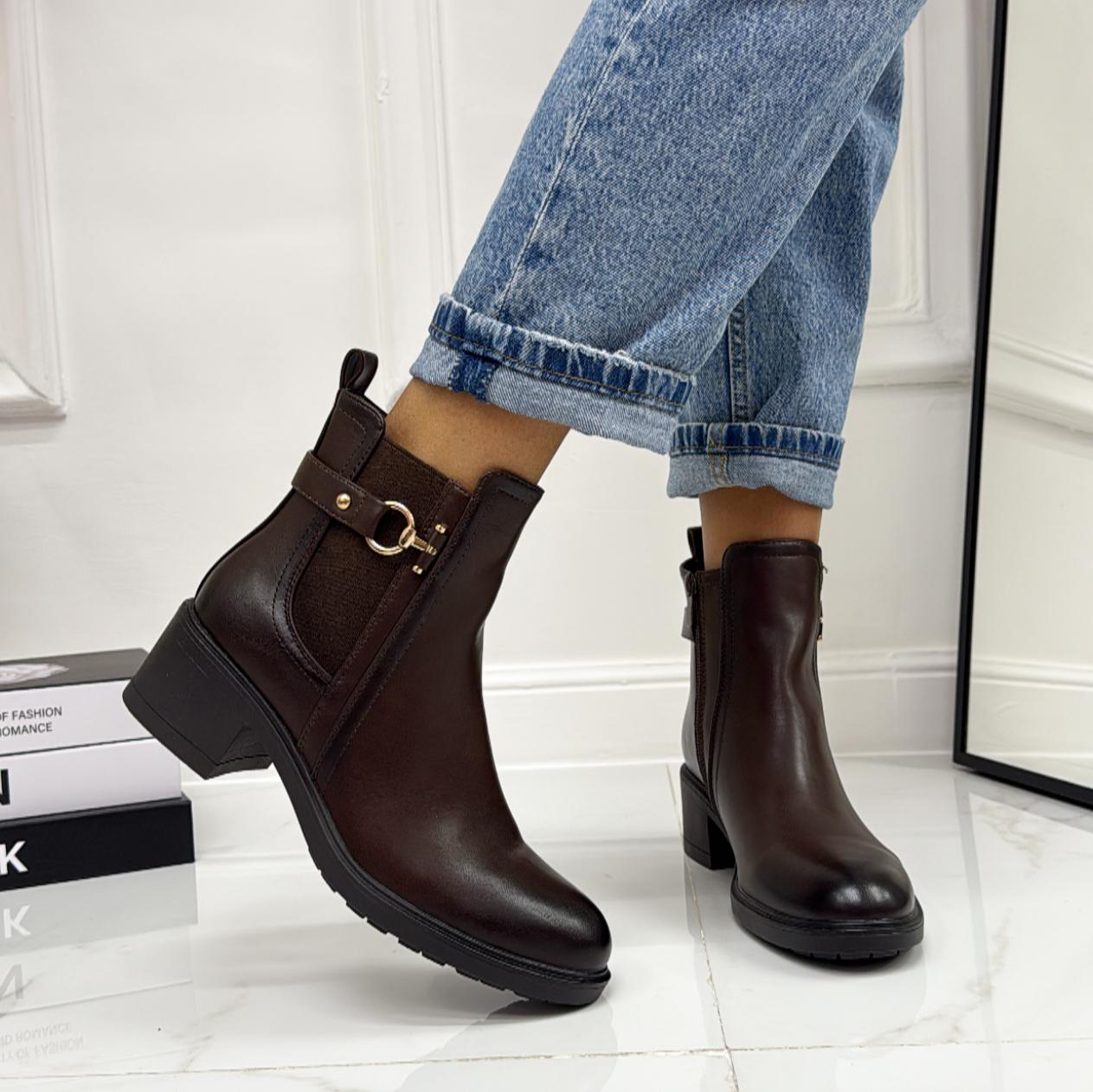 Bruna - Stivaletto Anfibio Donna Scarpa Basso Casual Comodo Fibbia Marrone