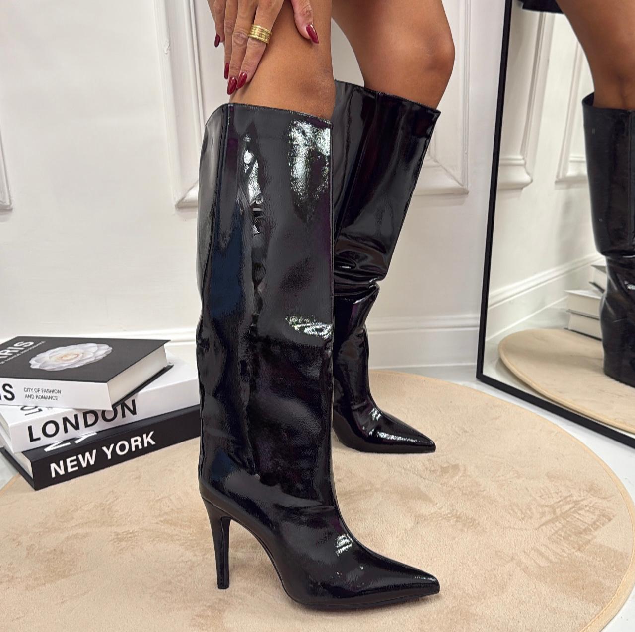 Chic - Stivale Donna Lucido Alto Punta Cerniera Tacco Spillo Elegante Nero