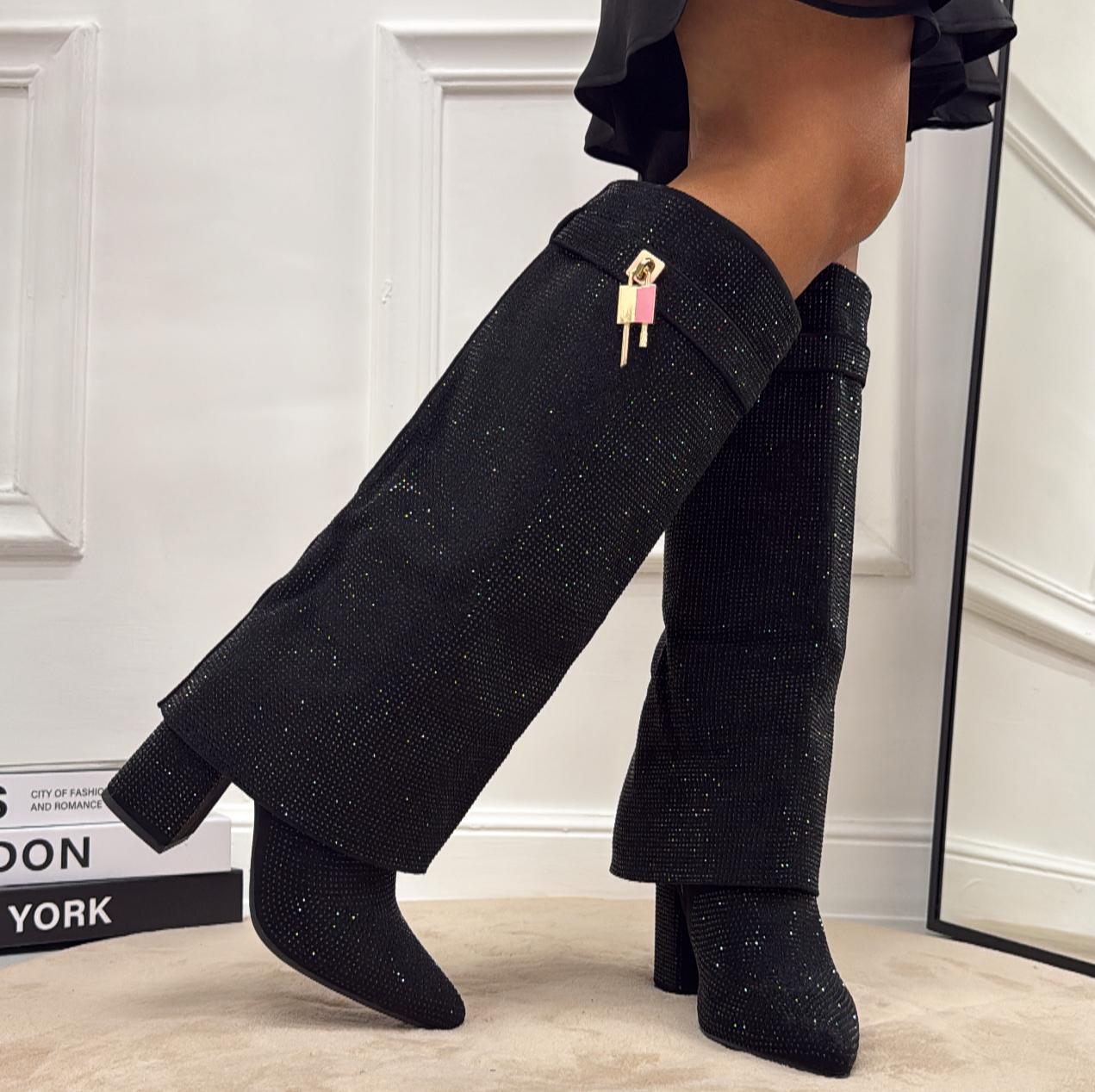 Shakira - Stivali Donna Alto Tacco Spillo Punta Strass Nero