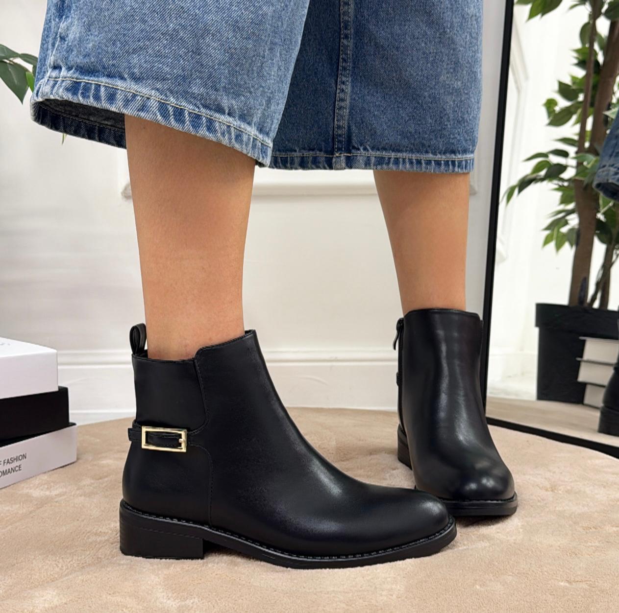 Moesha - Stivaletto Anfibio Donna Scarpa Basso Casual Fibbia Nero