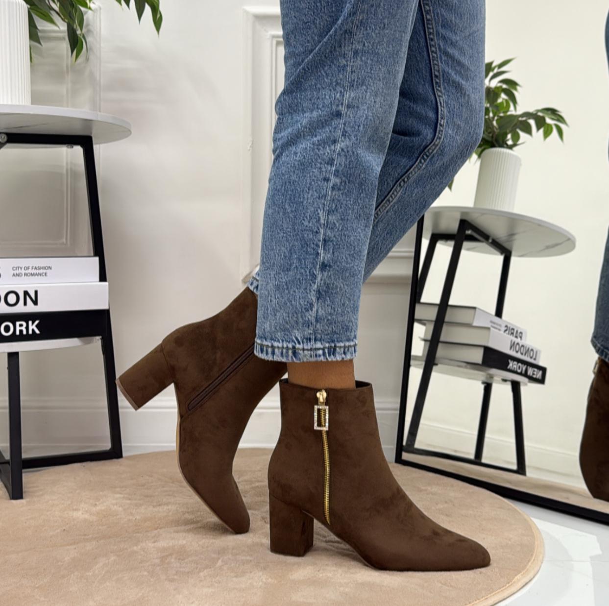 Corinne - Stivaletto Donna Scarpa Punta Casual Comodo Marrone