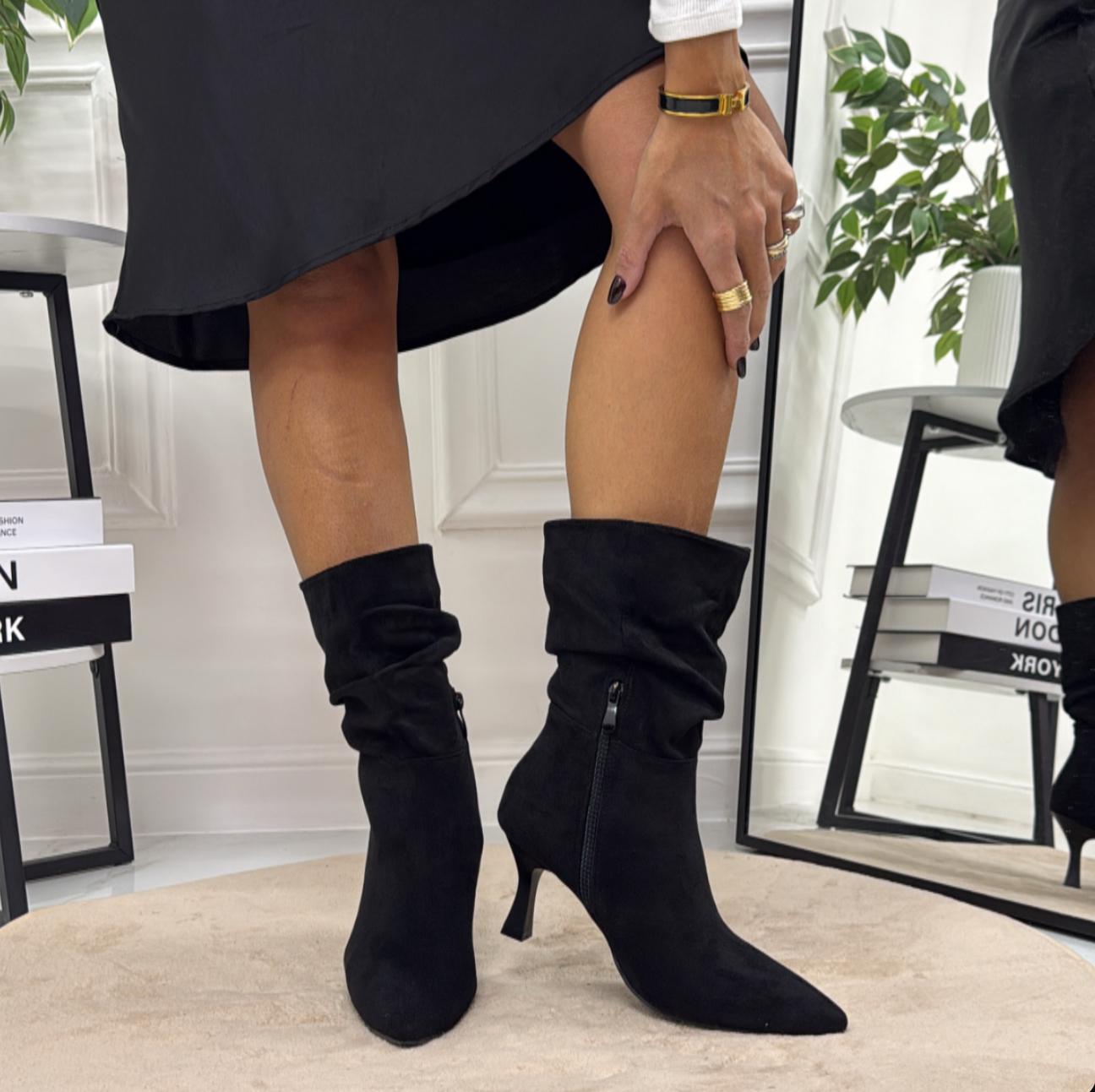 Caroline - Stivale Donna Alto Tacco Punta Casual Elegante Nero