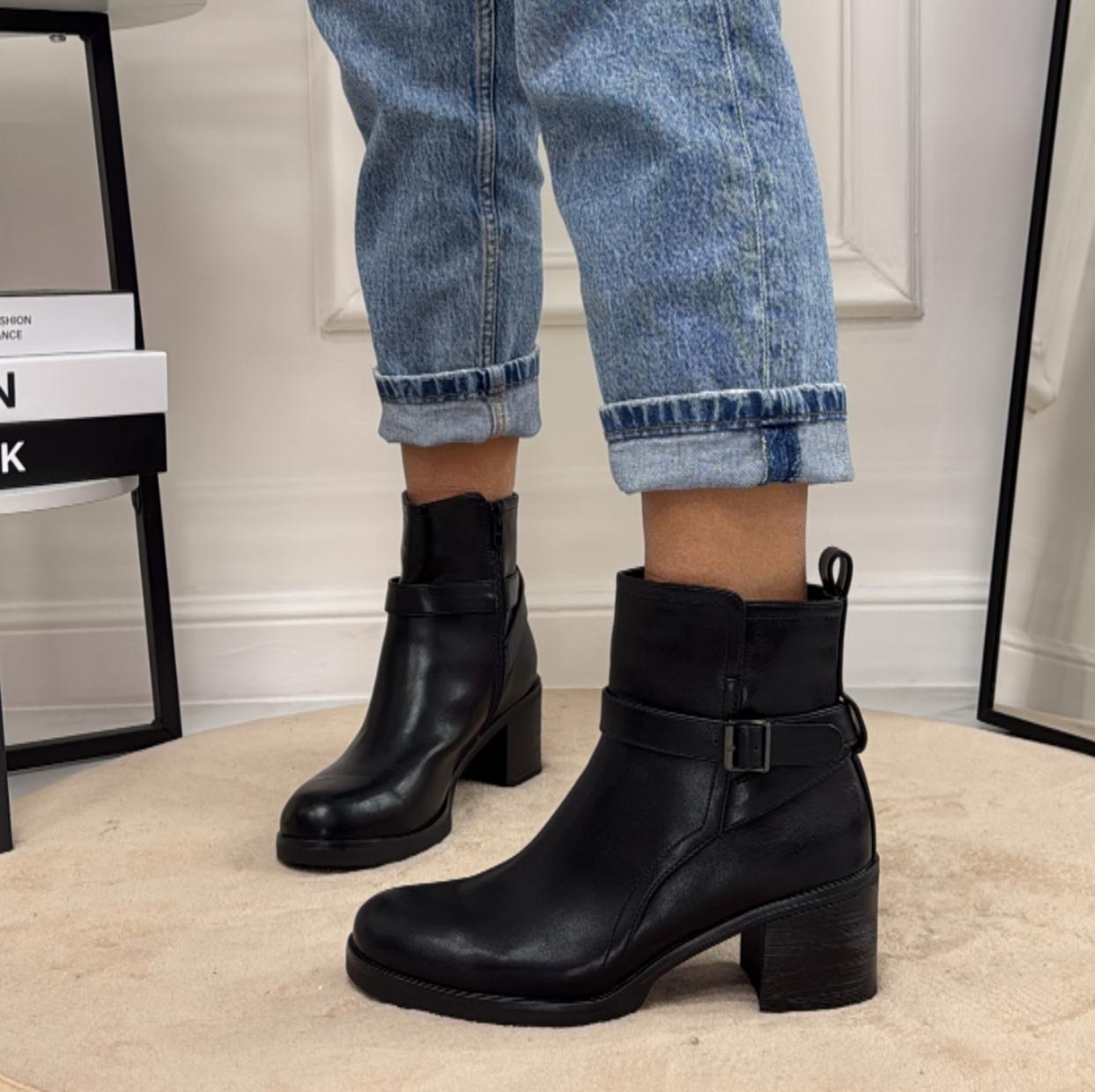 Jessica - Stivaletto Anfibio Donna Scarpa Basso Casual Fibbia Nero
