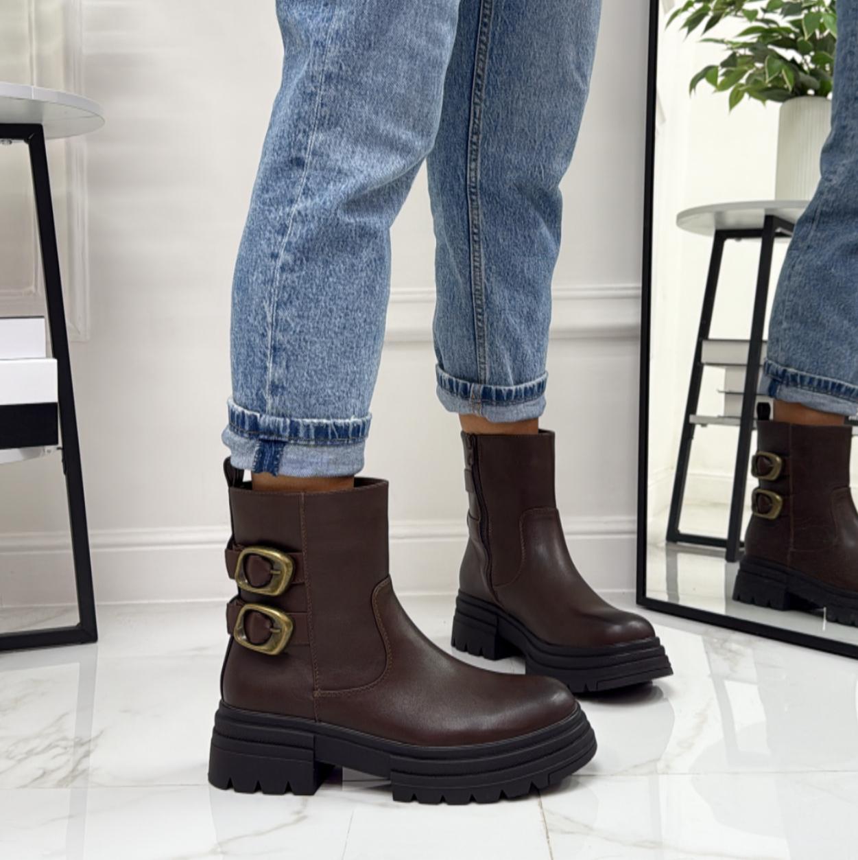 Priscilla - Stivaletto Anfibio Donna Scarpa Basso Casual Fibbia Marrone