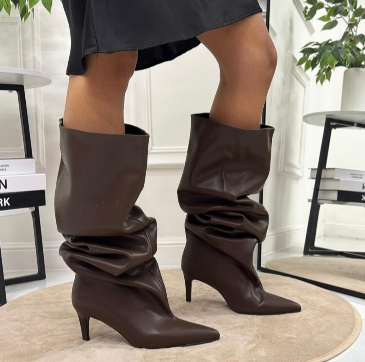 Jennifer - Stivale Donna Alto Tacco Punta Casual Elegante Marrone
