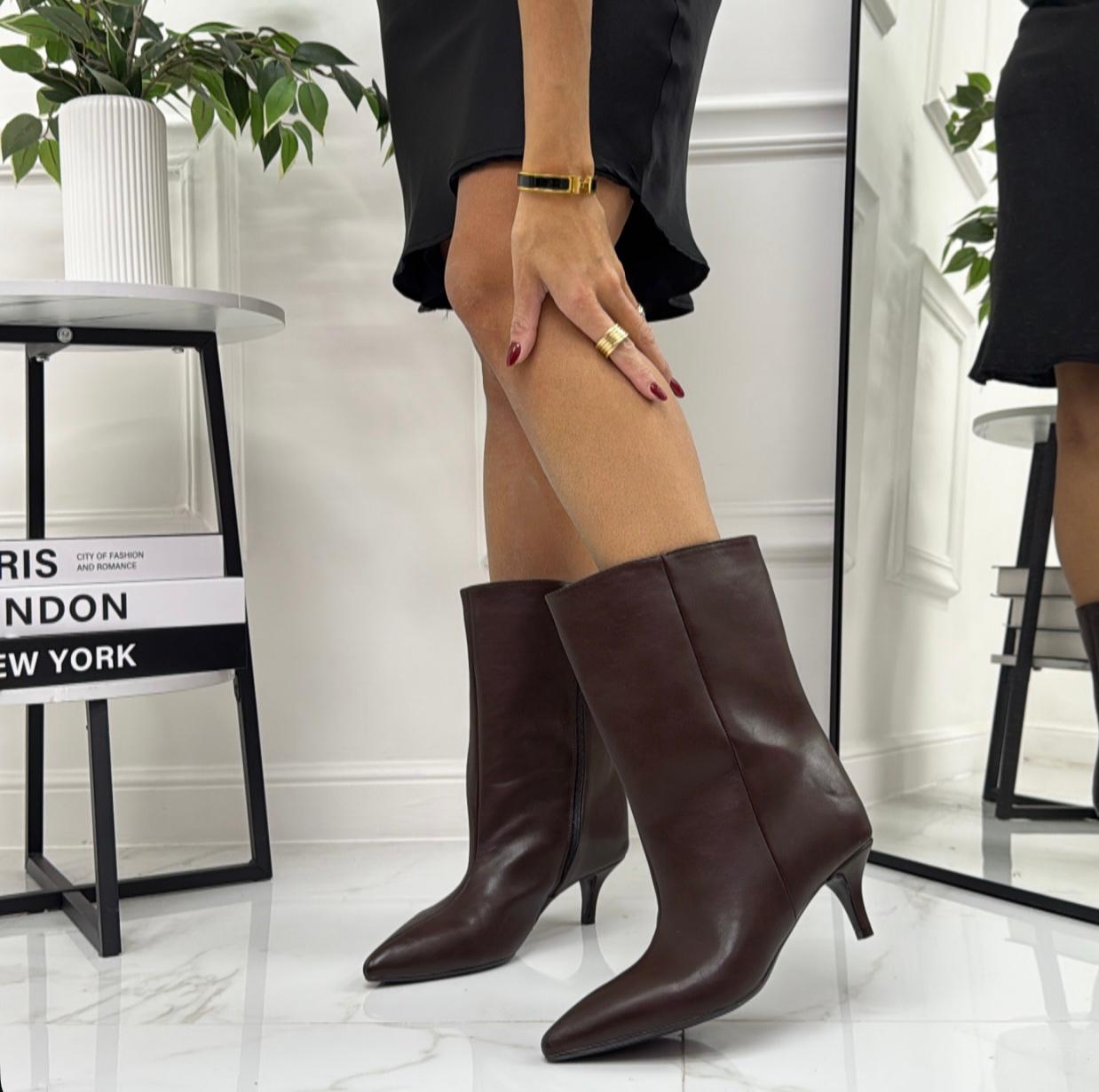 Diana - Stivaletto Donna Basso Tacco Punta Casual Elegante Marrone