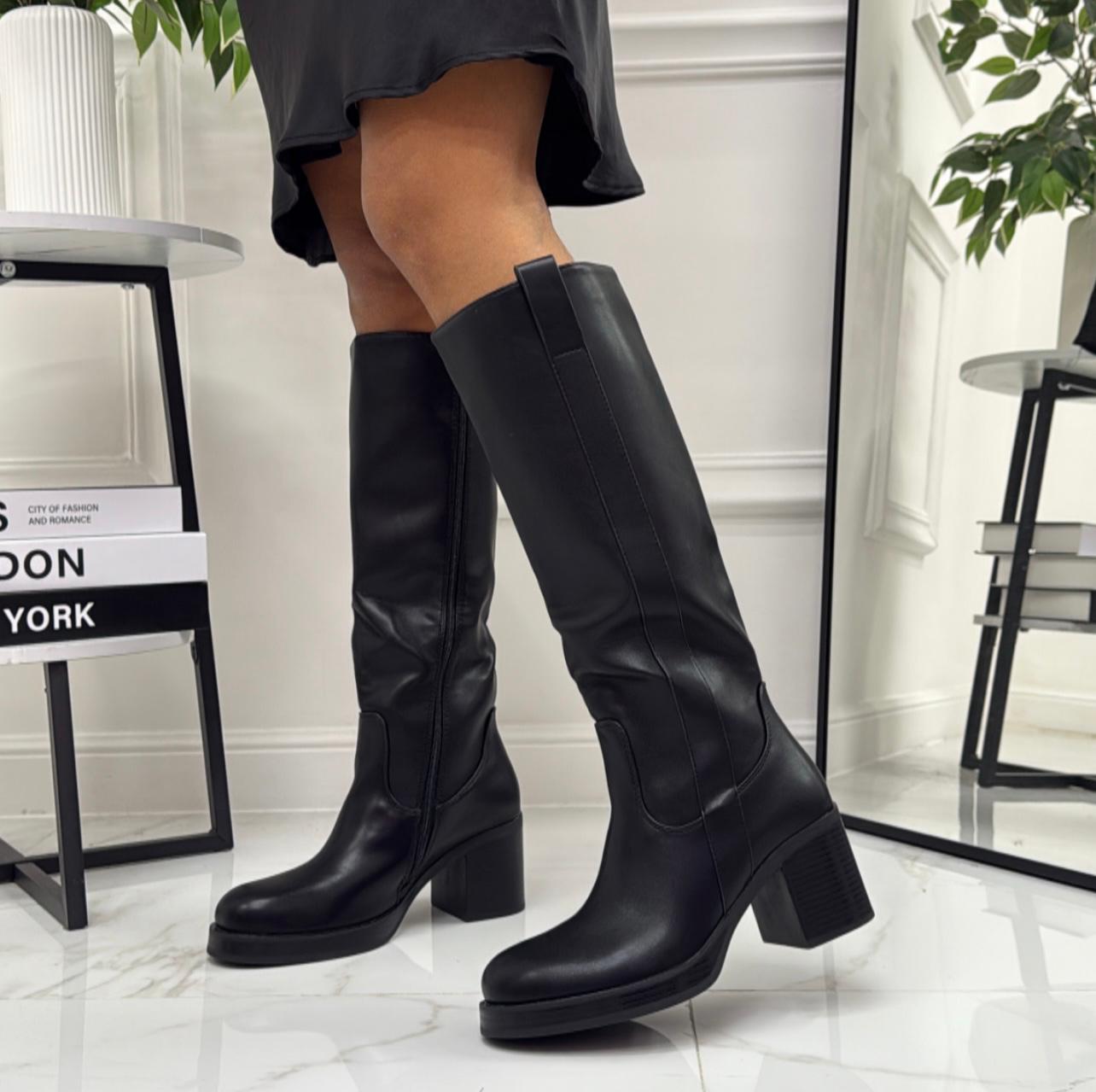 Jolie -  Stivale Donna Alto Tacco Punta Casual Elegante Nero