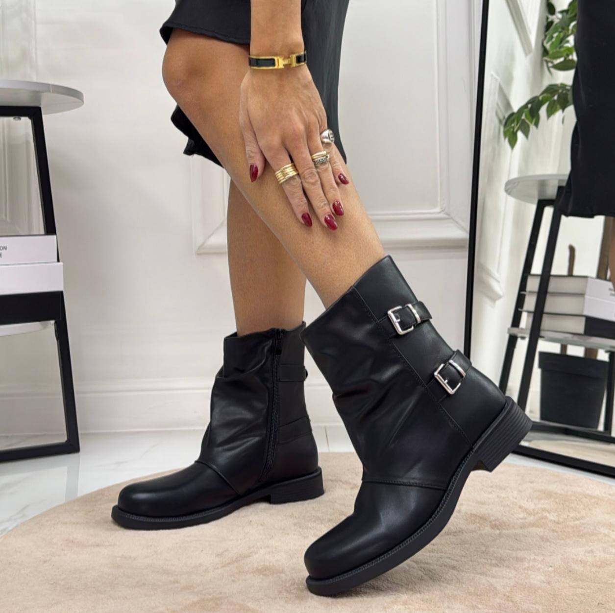 Beyoncè - Stivaletti Donna Anfibio Basso Fibbie Nero