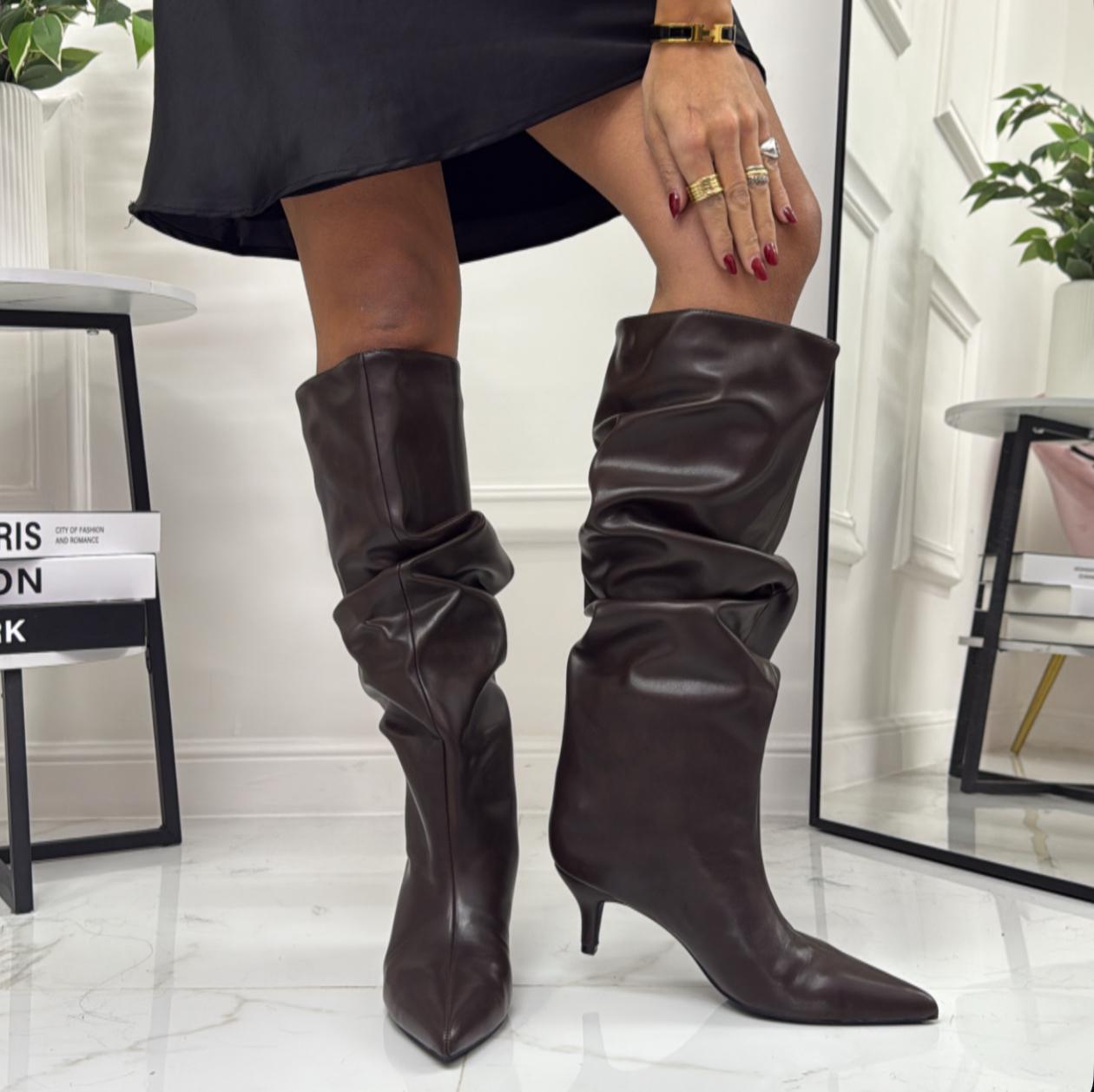 Silvia - Stivale Donna Alto Tacco Punta Casual Elegante Marrone