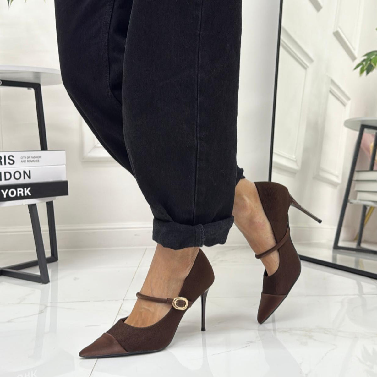 Raya - Décolleté Donna Cinturino Tacco Spillo Elegante Marrone – Primi ...