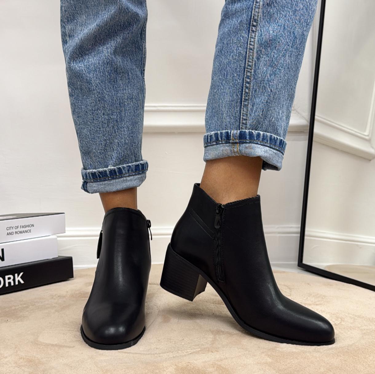 Almi - Stivaletto Donna Scarpa Punta Casual Comodo Nero